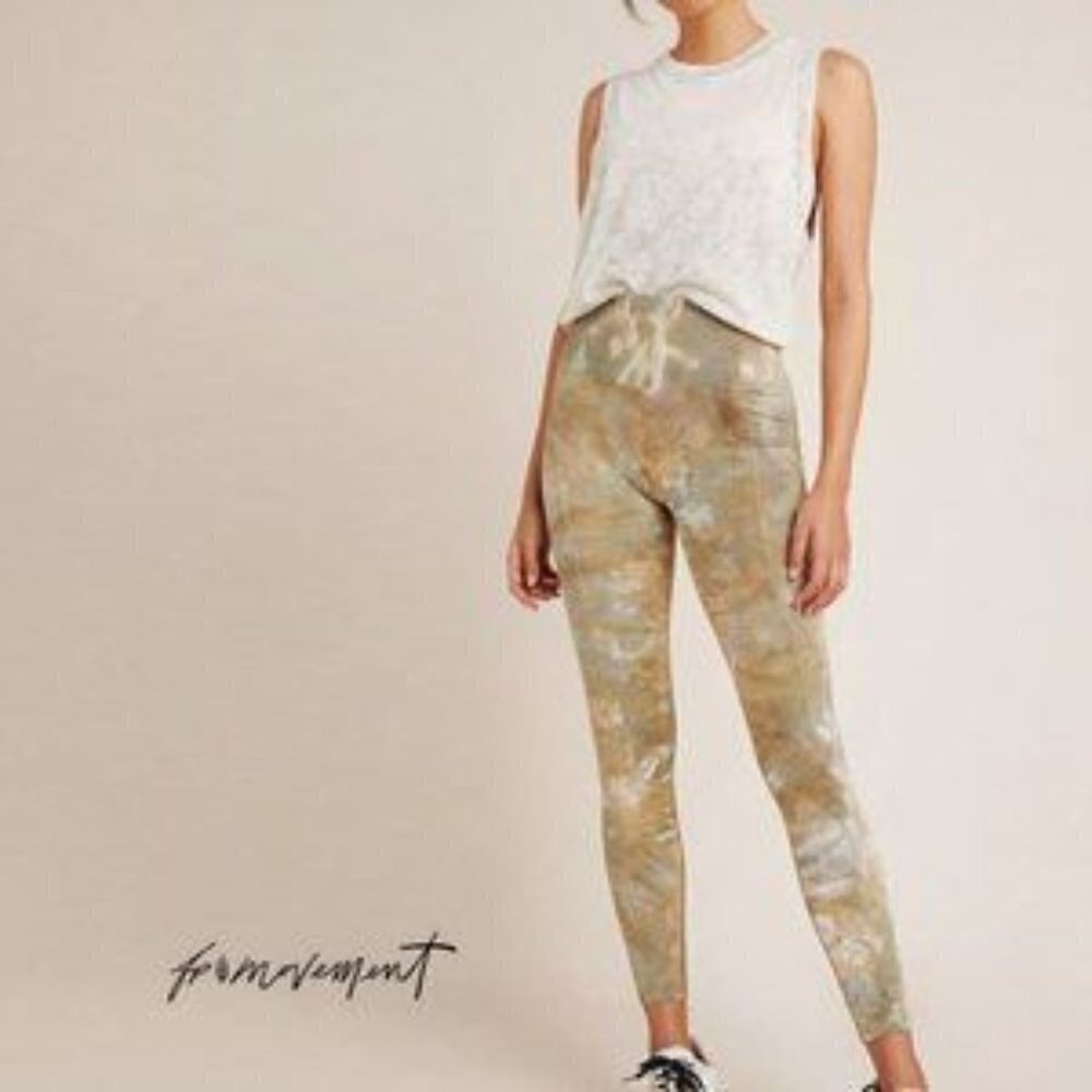 New FREE PEOPLE Movement Prisma Leggings X-Small tie dye